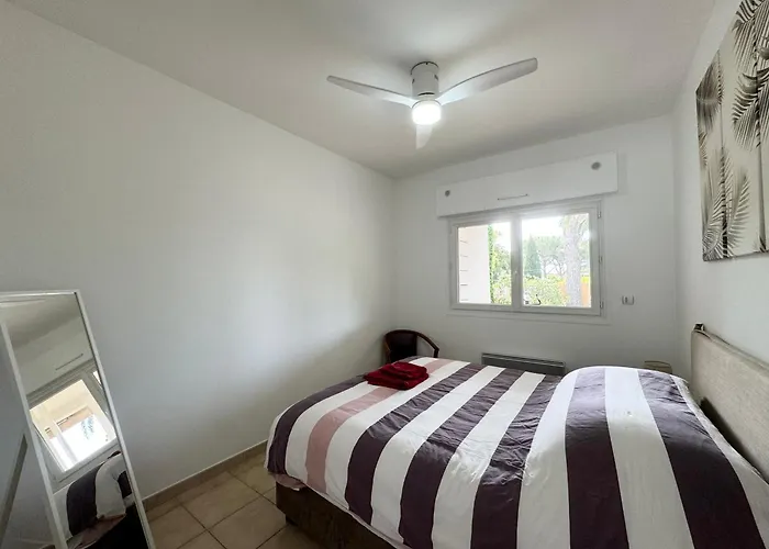 Appartement Sur Terrasse Et Jardin Privatif 400M De La Plage Et Des Commerces