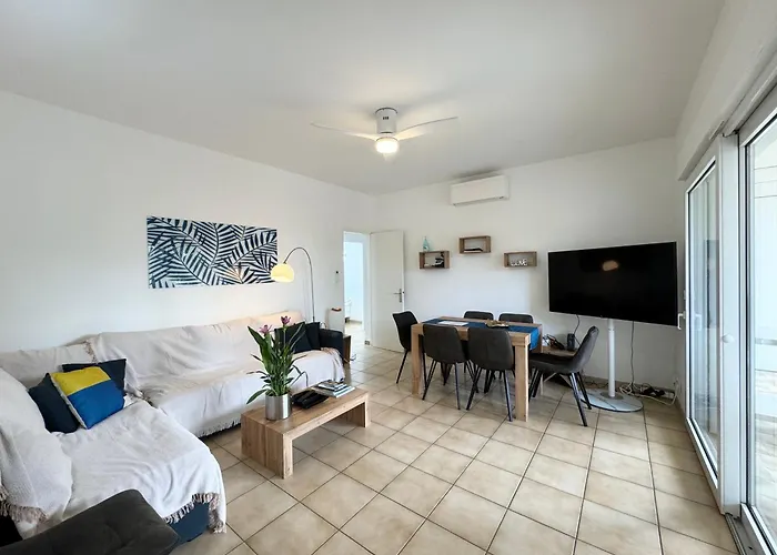 Appartement Sur Terrasse Et Jardin Privatif 400M De La Plage Et Des Commerces